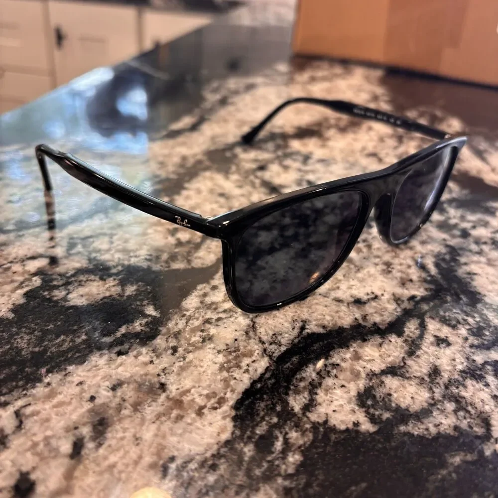 Ray-Ban Prescription Sunglasses RB 2216 901/31 58-18 145 3N Polished Black Lens